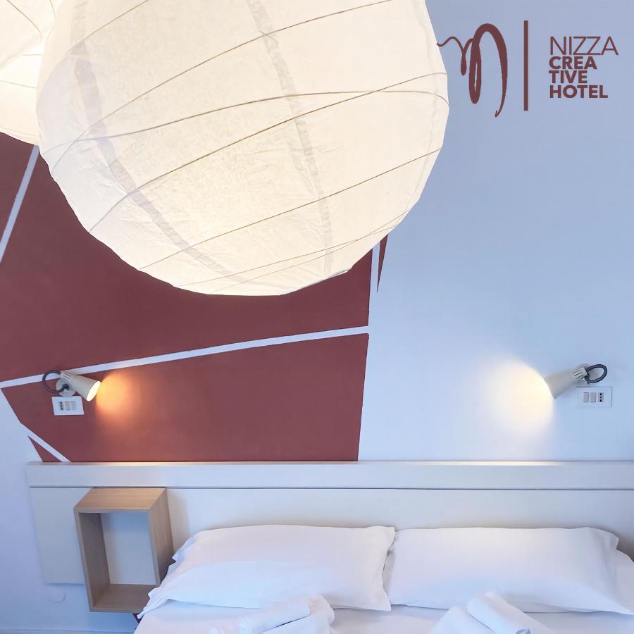 Hotel Nizza Creative Hotel Римини Экстерьер фото